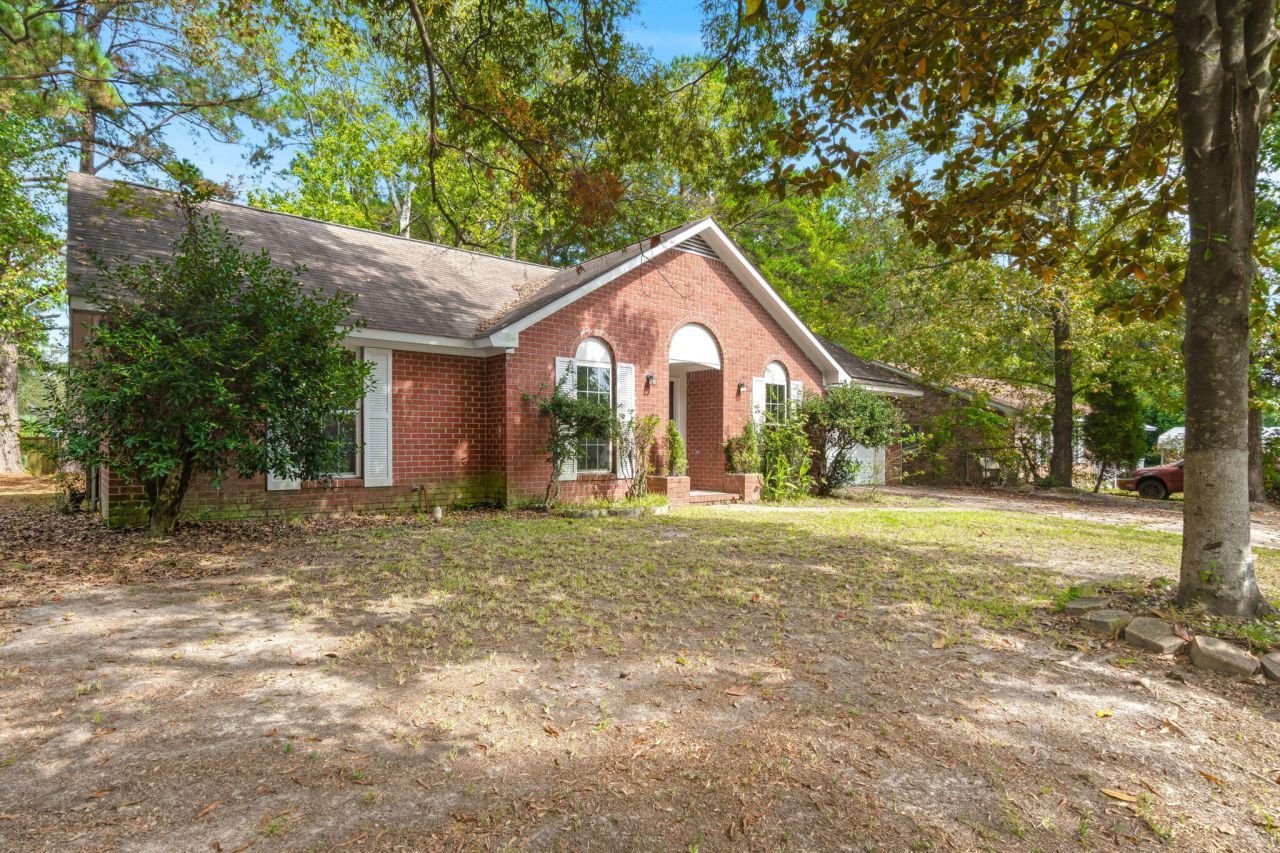 20 Bonnie Burn Road Photo 1