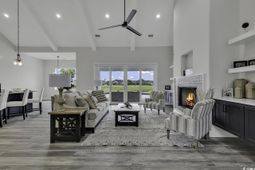 5811 Woodside Dr. photo 4