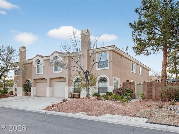 10187 Tree Bark Street, Las Vegas, NV 89183