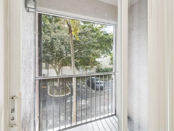 6384 W Sample Road, Unit 6384, Coral Springs, FL 33067