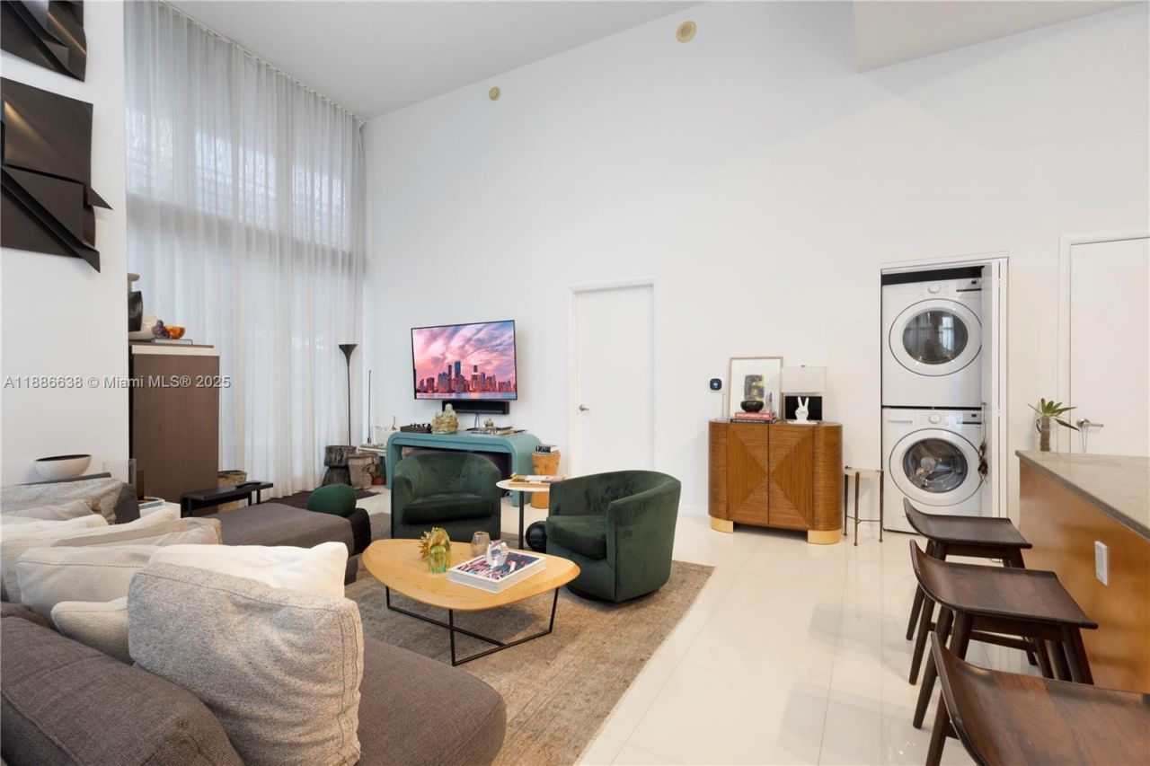 495 Brickell Ave, Unit 1510, Miami, FL 33131 Photo