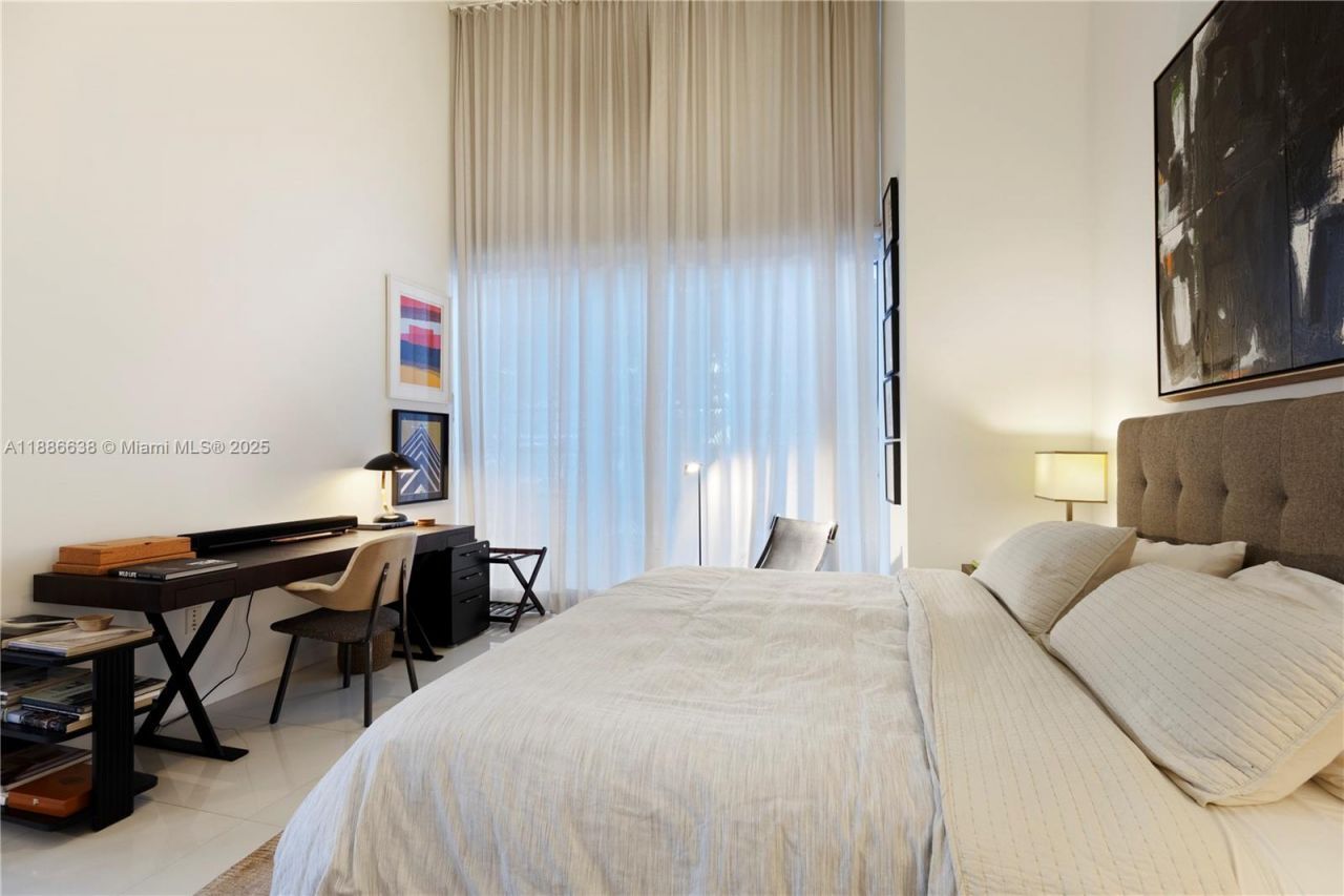 495 Brickell Ave, Unit 1510, Miami, FL 33131 Photo