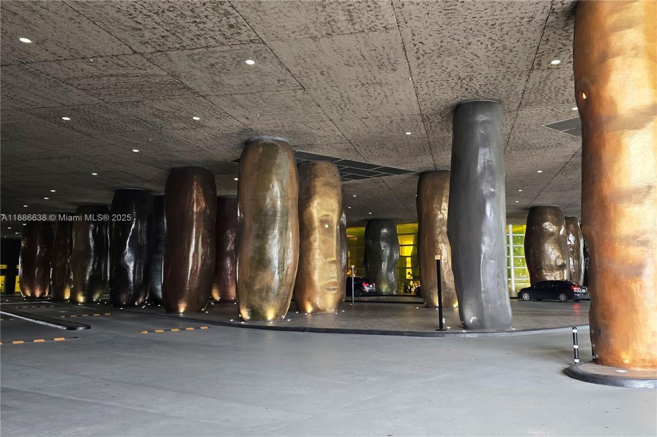 495 Brickell Ave, Unit 1510, Miami, FL 33131 Photo