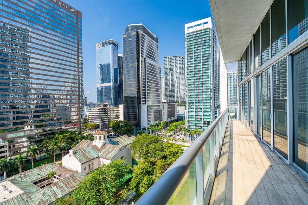 495 Brickell Ave, Unit 1510, Miami, FL 33131 Photo