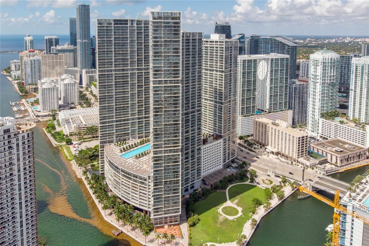 495 Brickell Ave, Unit 1510, Miami, FL 33131 Photo