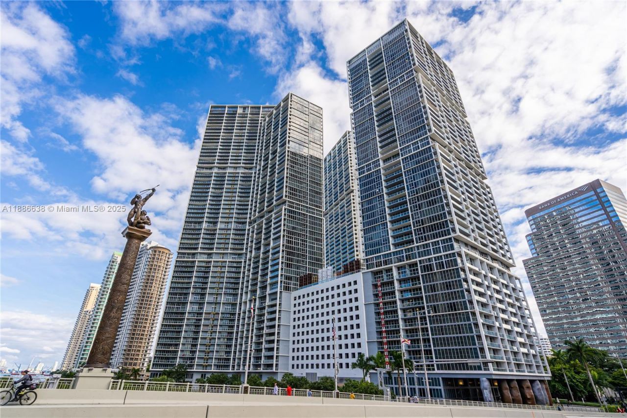 495 Brickell Ave, Unit 1510, Miami, FL 33131 Photo