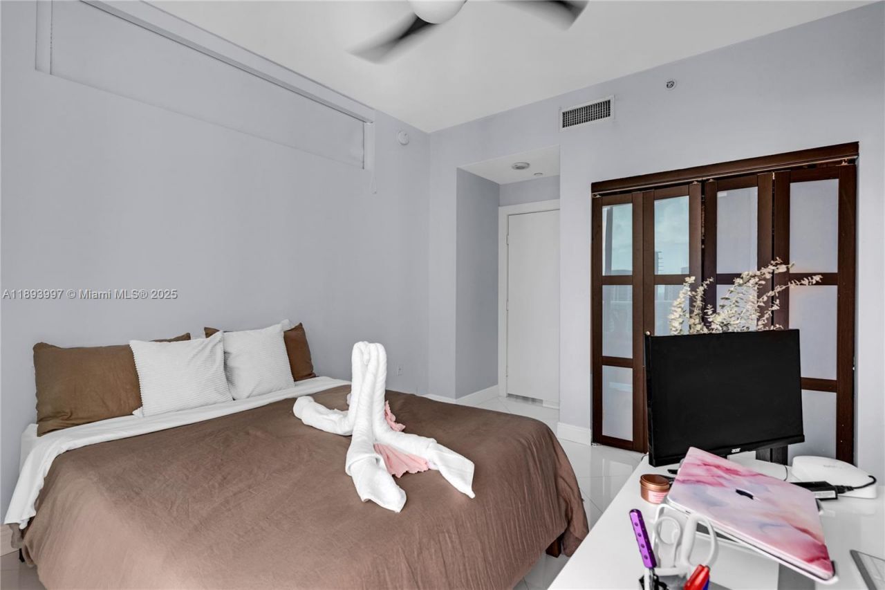 900 Biscayne Blvd, Unit 4412, Miami, FL 33132 Photo