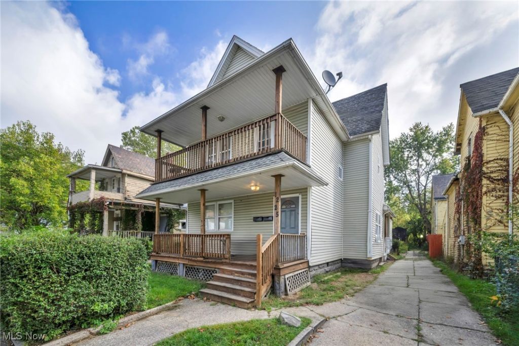1225 E 71st Street, Cleveland, OH 44103 Main Photo