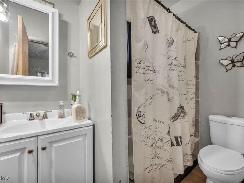 1225 E 71st Street, Cleveland, OH 44103 Photo 33