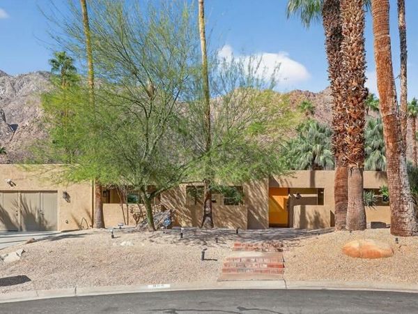 985 N Tuxedo Circle, Palm Springs, CA 92262