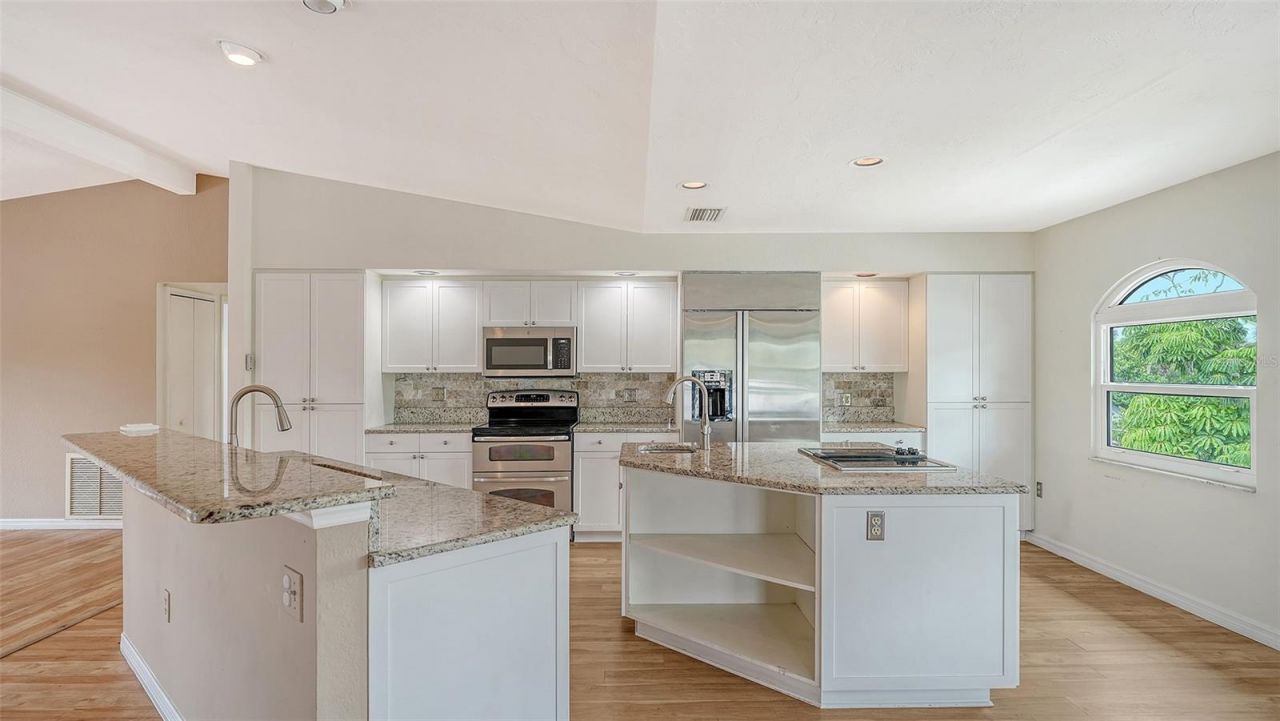 521 Cummings Street, Sarasota, FL 34242 Photo