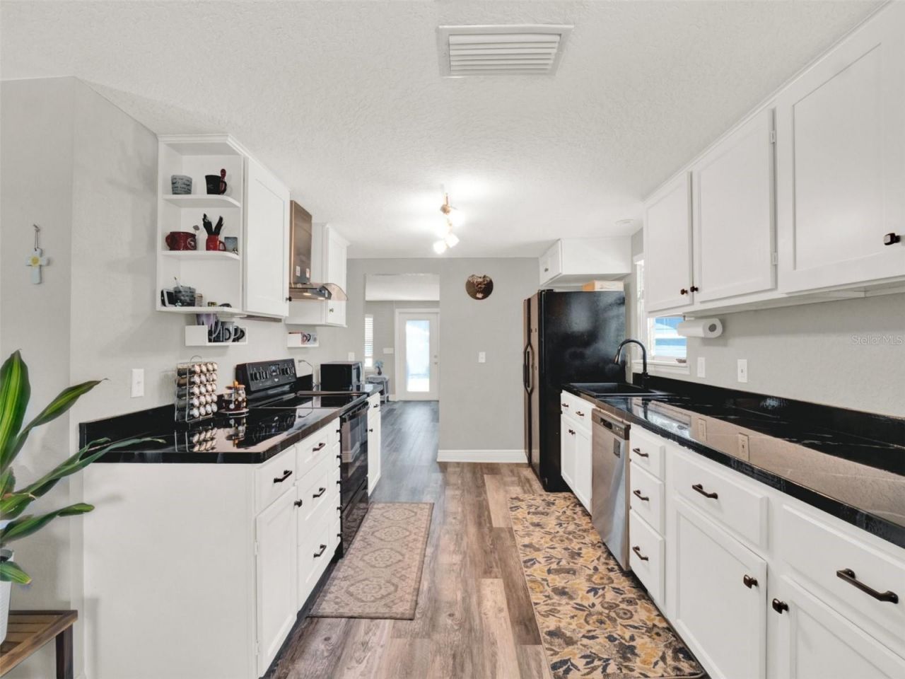 2721 Evergreen Drive, Edgewater, FL 32141 Photo