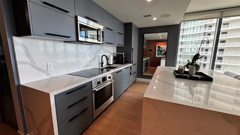 650 NE 32nd Street, Unit 4307, Miami, FL 33137 Photo