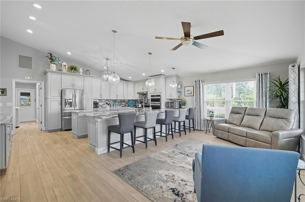 1203 N Brandywine Cir, Fort Myers, FL 33919 Photo