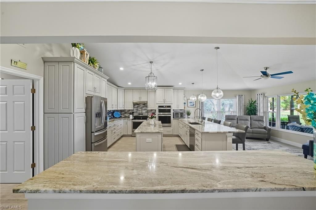 1203 N Brandywine Cir, Fort Myers, FL 33919 Photo