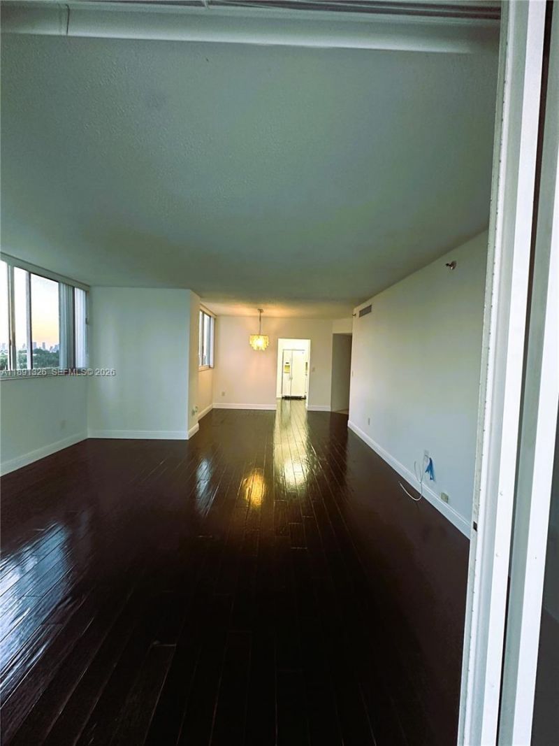 6422 Collins Ave, Unit 701, Miami Beach, FL 33141 Photo