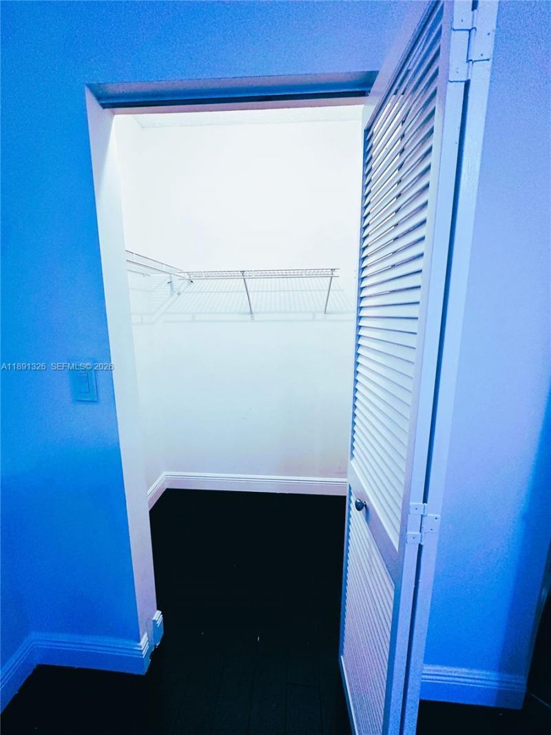 6422 Collins Ave, Unit 701, Miami Beach, FL 33141 Photo