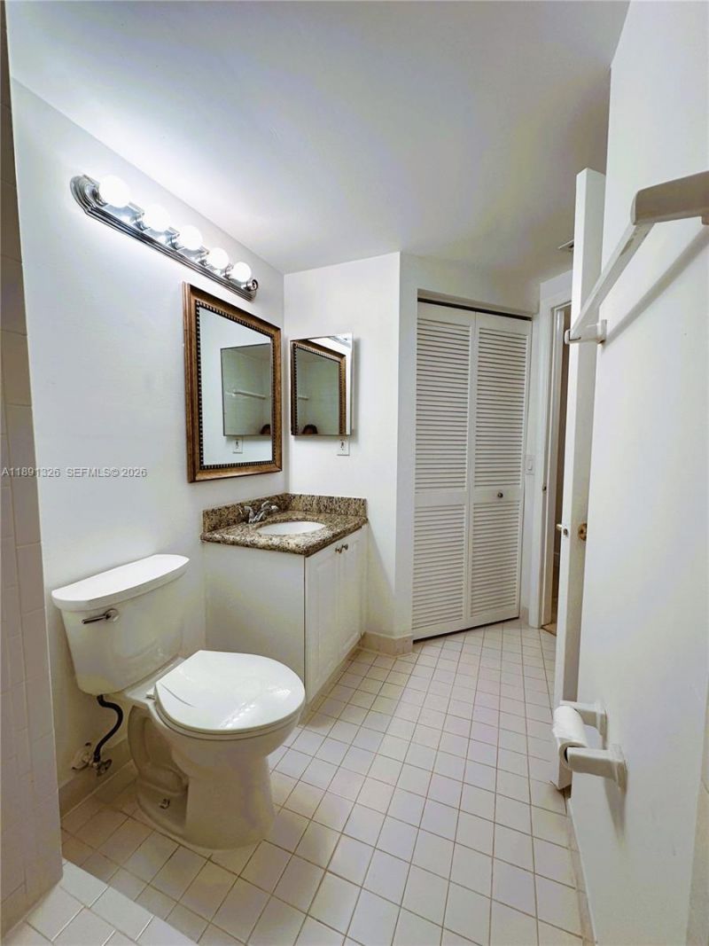 6422 Collins Ave, Unit 701, Miami Beach, FL 33141 Photo