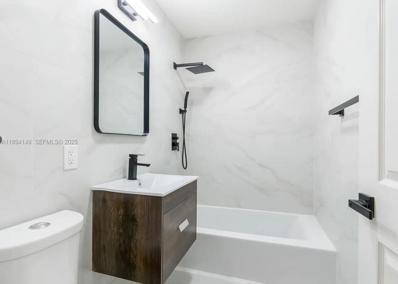 6850 NW 2nd Ave, Unit 34, Boca Raton, FL 33487 Photo