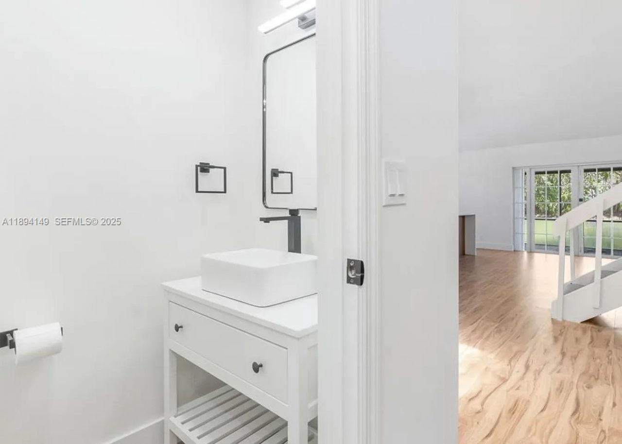 6850 NW 2nd Ave, Unit 34, Boca Raton, FL 33487 Photo