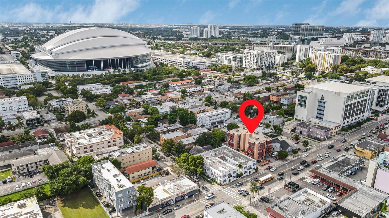 420 NW 12th Ave, Unit 41, Miami, FL 33128 Photo