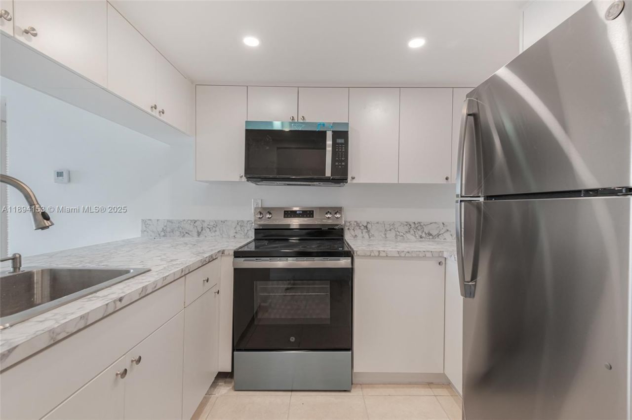 420 NW 12th Ave, Unit 41, Miami, FL 33128 Photo