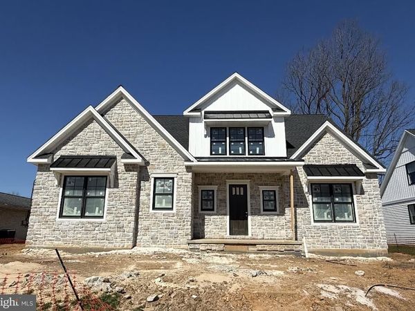 319 CEDAR AVENUE, HERSHEY, PA 17033