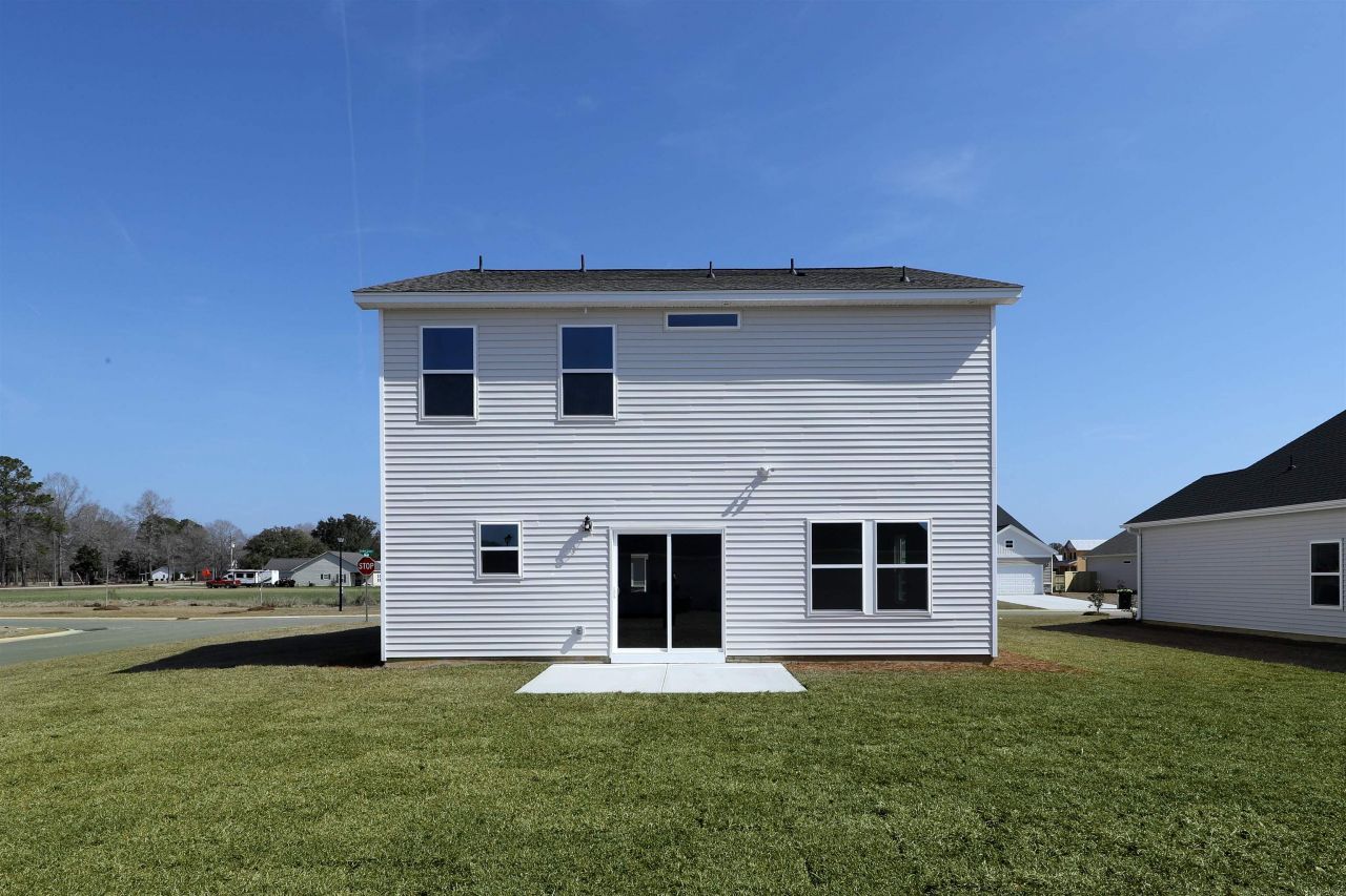 312 Garden Grove St Photo 29