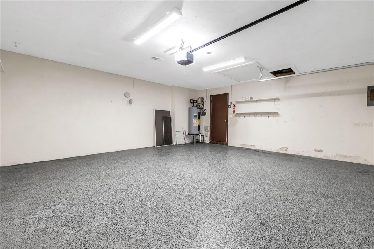 905 Serpentine Drive S, Saint Petersburg, FL 33705 Photo