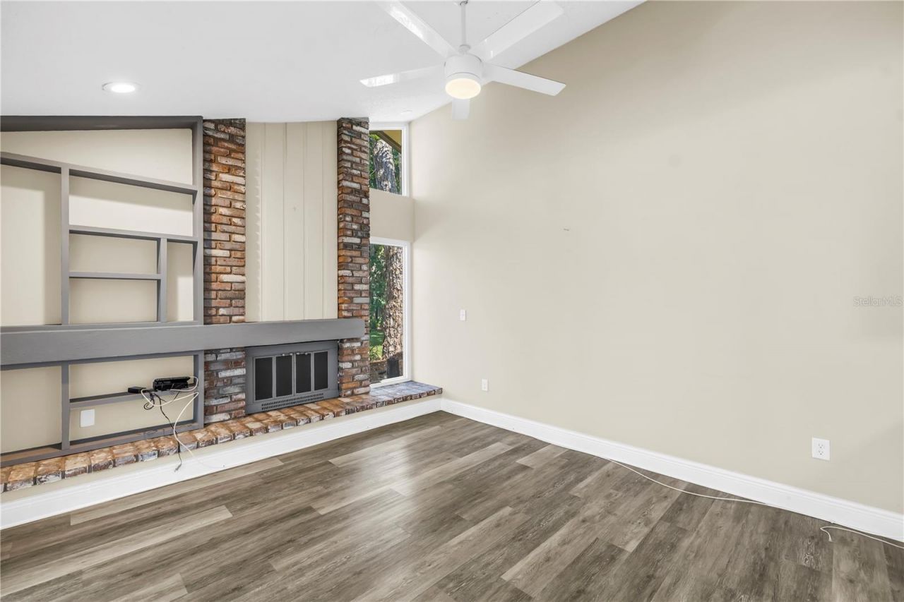 905 Serpentine Drive S, Saint Petersburg, FL 33705 Photo