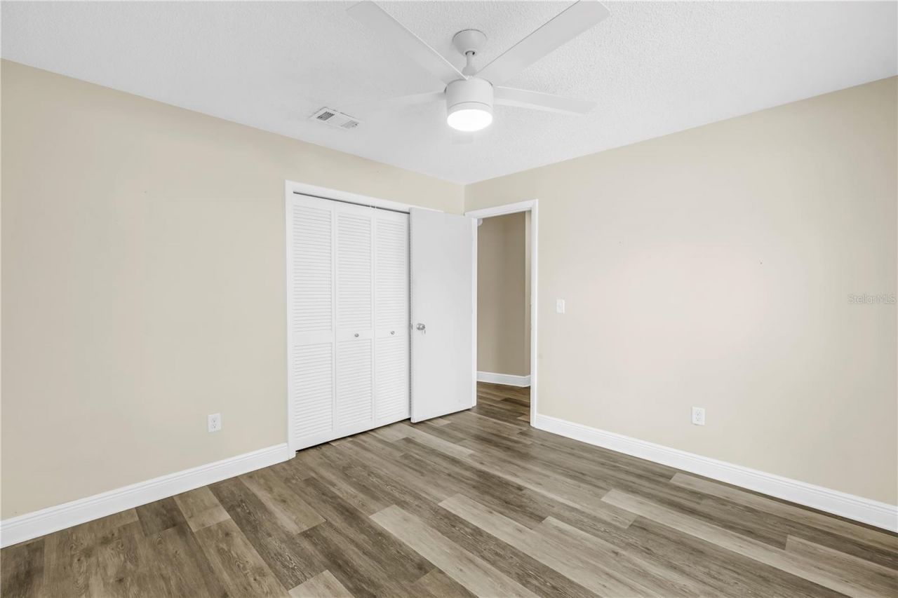 905 Serpentine Drive S, Saint Petersburg, FL 33705 Photo