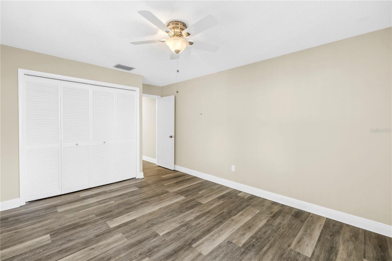 905 Serpentine Drive S, Saint Petersburg, FL 33705 Photo