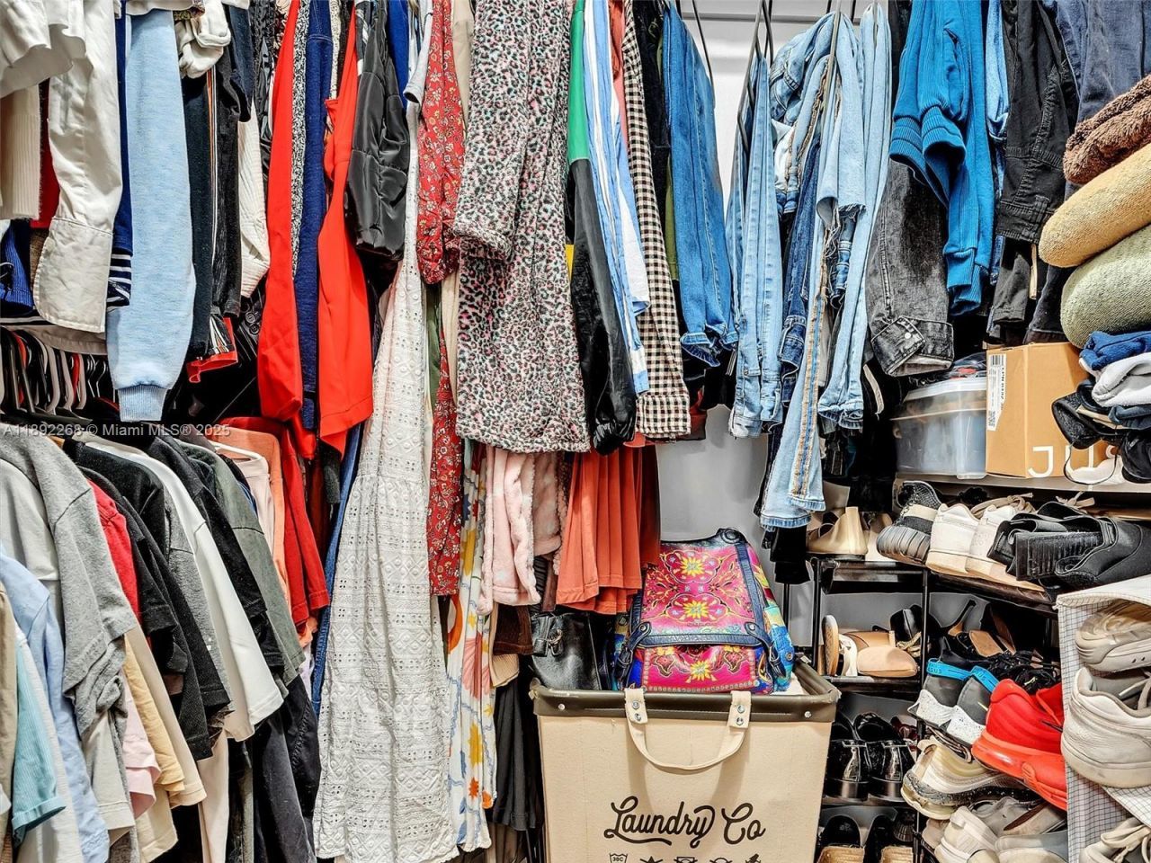 6061 N Falls Cir Dr, Unit 407, Lauderhill, FL 33319 Photo