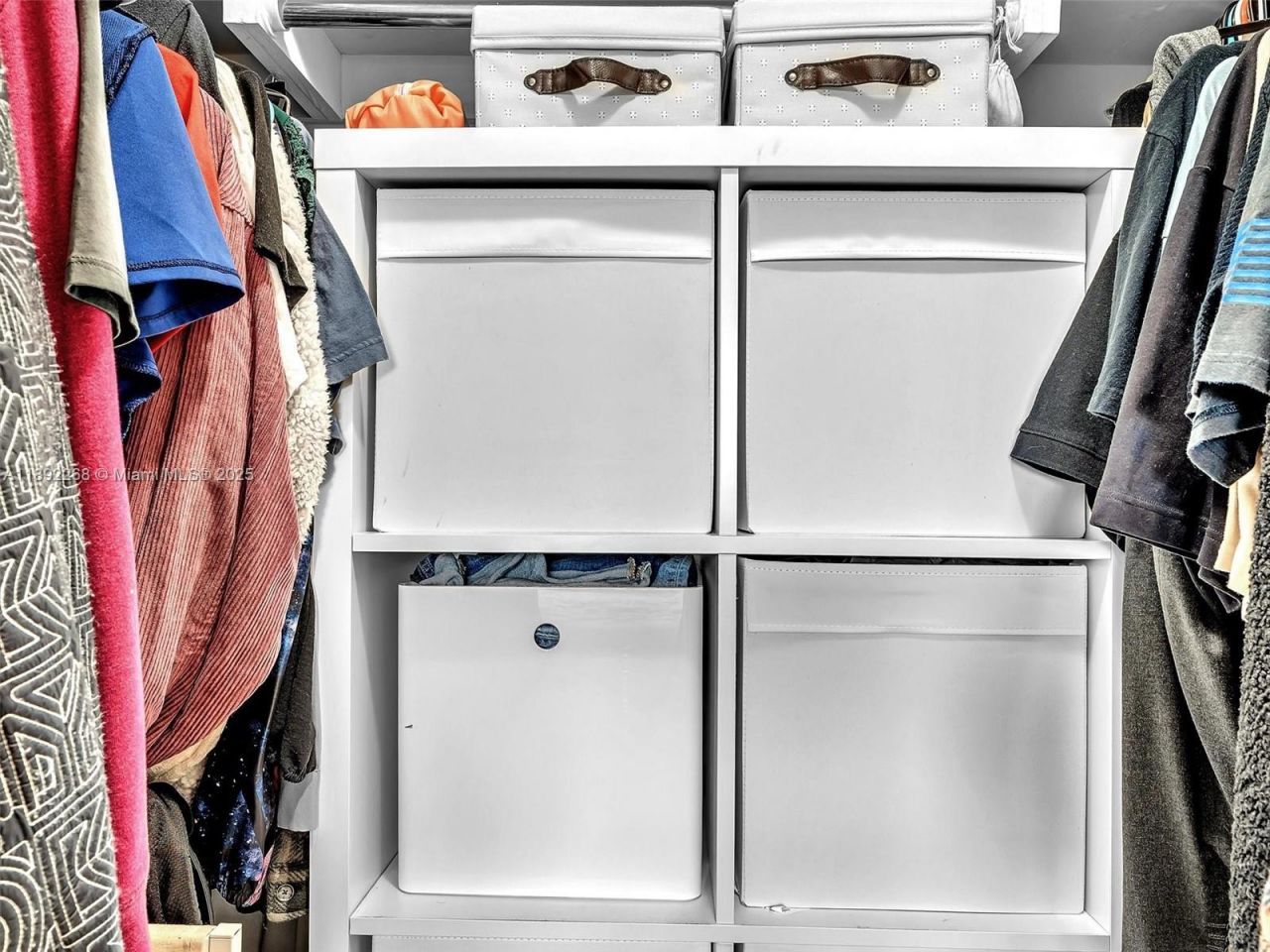 6061 N Falls Cir Dr, Unit 407, Lauderhill, FL 33319 Photo