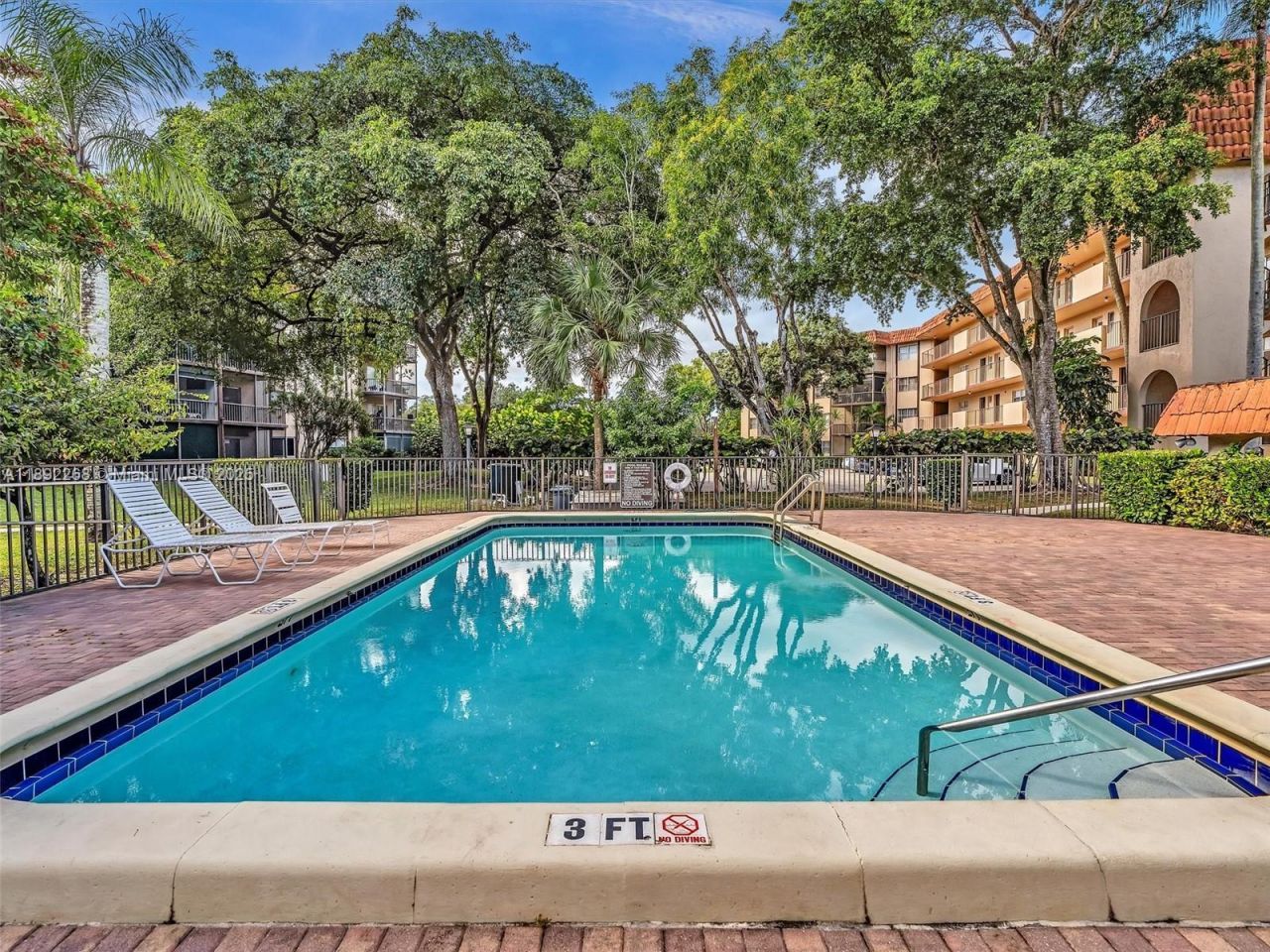 6061 N Falls Cir Dr, Unit 407, Lauderhill, FL 33319 Photo