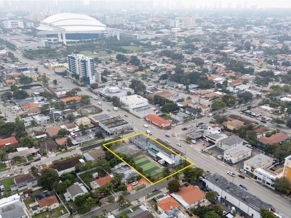 1901 NW 7th St, Miami, FL 33125
