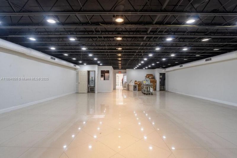 1901 NW 7th St, Miami, FL 33125 Photo