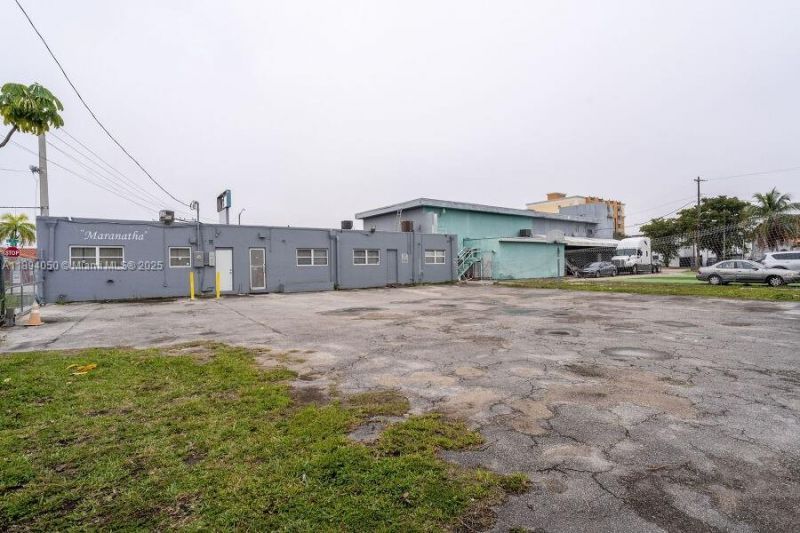 1901 NW 7th St, Miami, FL 33125 Photo