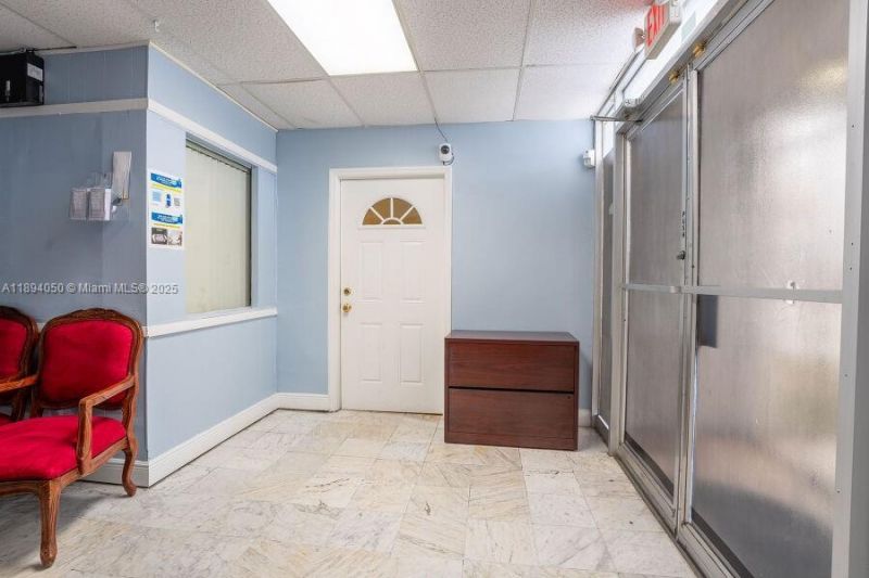 1901 NW 7th St, Miami, FL 33125 Photo