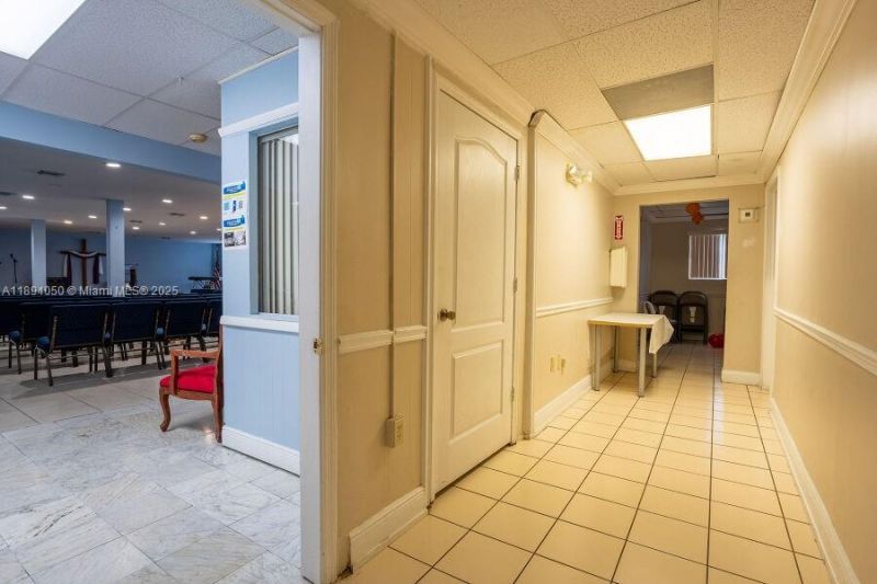 1901 NW 7th St, Miami, FL 33125 Photo