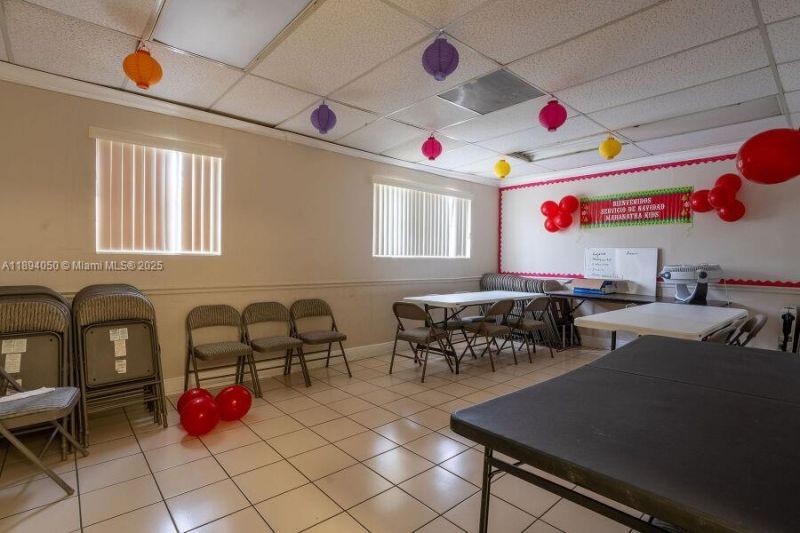 1901 NW 7th St, Miami, FL 33125 Photo