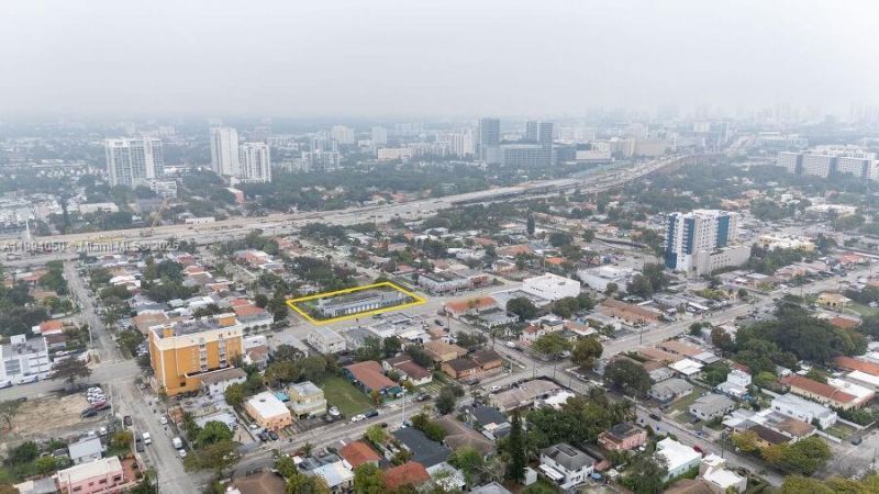 1901 NW 7th St, Miami, FL 33125 Photo