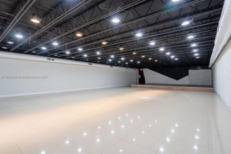 1901 NW 7th St, Miami, FL 33125 Photo