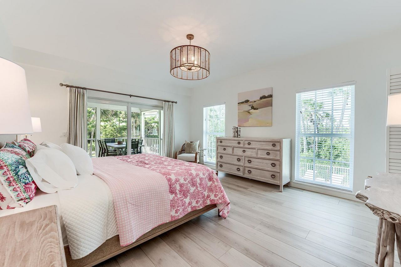 2612 Coconut Dr, Sanibel, FL 33957 Photo