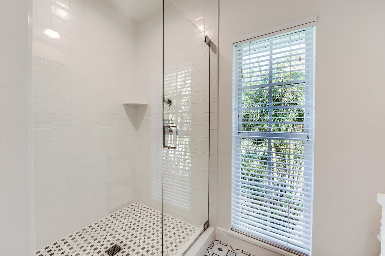 2612 Coconut Dr, Sanibel, FL 33957 Photo