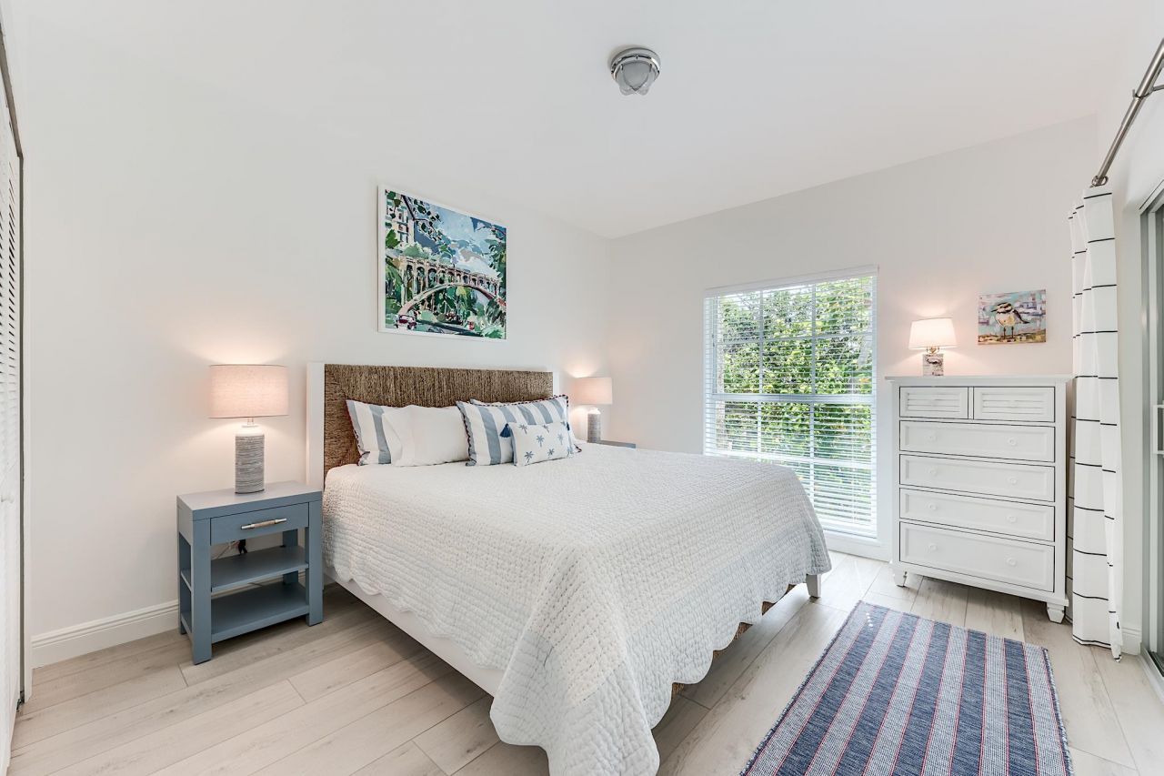 2612 Coconut Dr, Sanibel, FL 33957 Photo