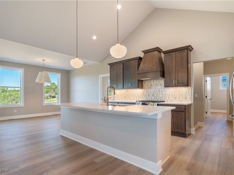 525 Gentlebrook Boulevard SW, Hartville, OH 44632 Photo 18