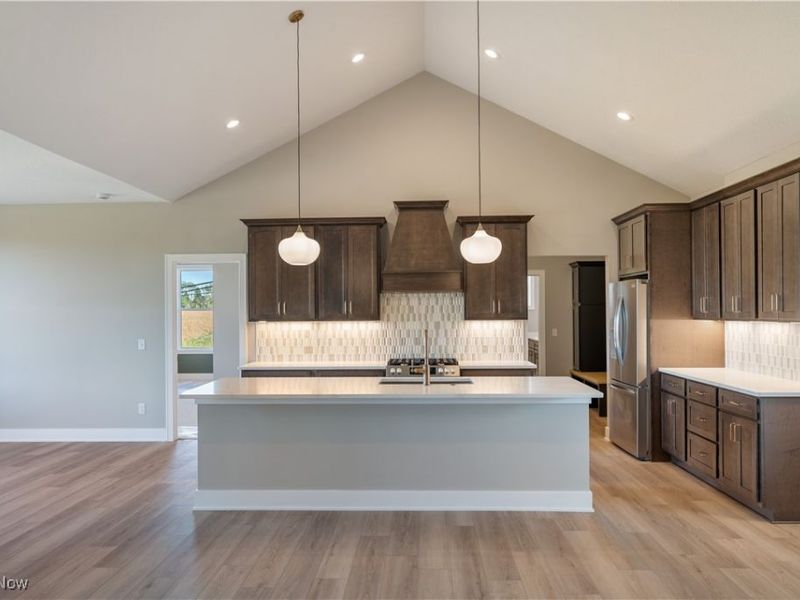 525 Gentlebrook Boulevard SW, Hartville, OH 44632 Photo 20