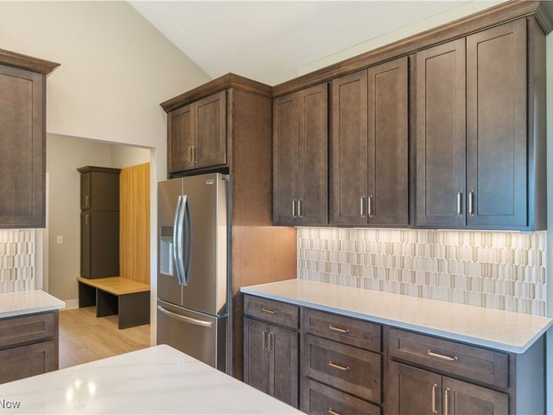 525 Gentlebrook Boulevard SW, Hartville, OH 44632 Photo 22