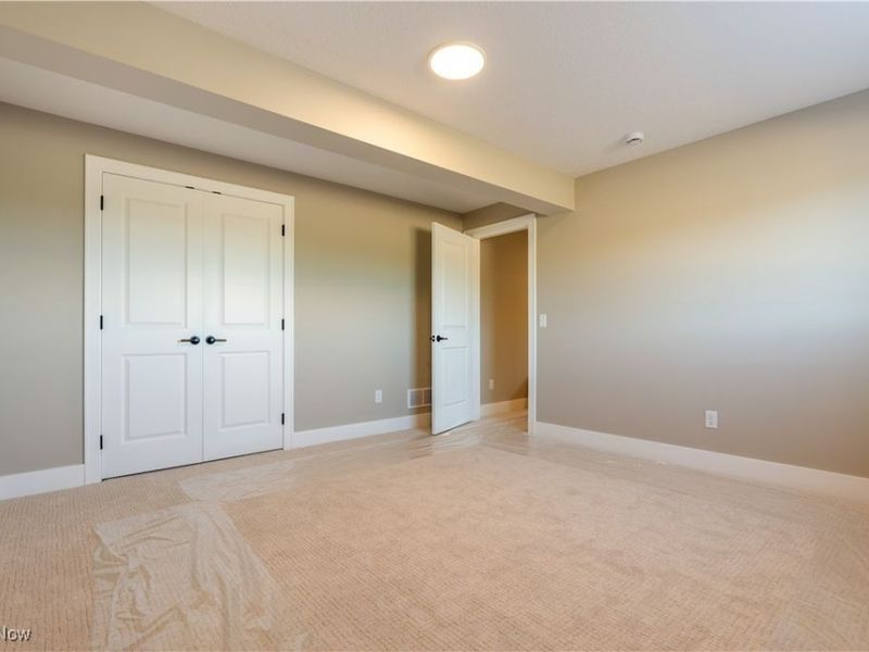 525 Gentlebrook Boulevard SW, Hartville, OH 44632 Photo 39